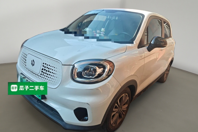 零跑汽车 零跑T03 2020款 400轻享版车身外观1