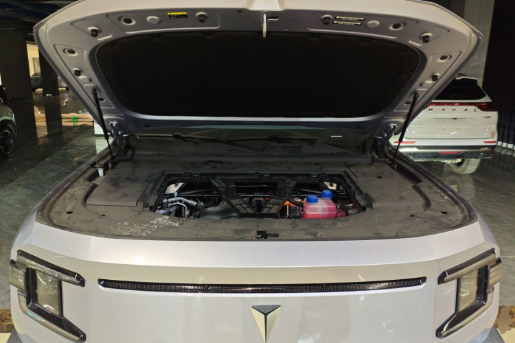 深蓝汽车 深蓝G318 2024款 四驱舒享版机舱底盘24