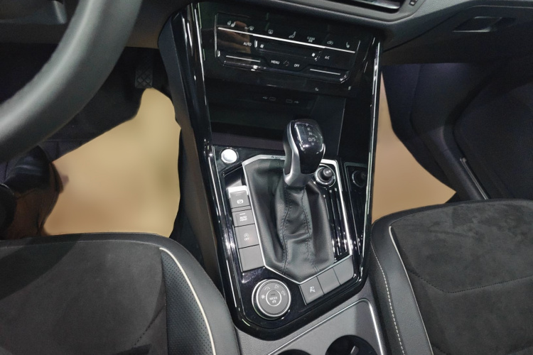 大众 探岳 2021款 380TSI 四驱豪华智联版Pro局部细节18