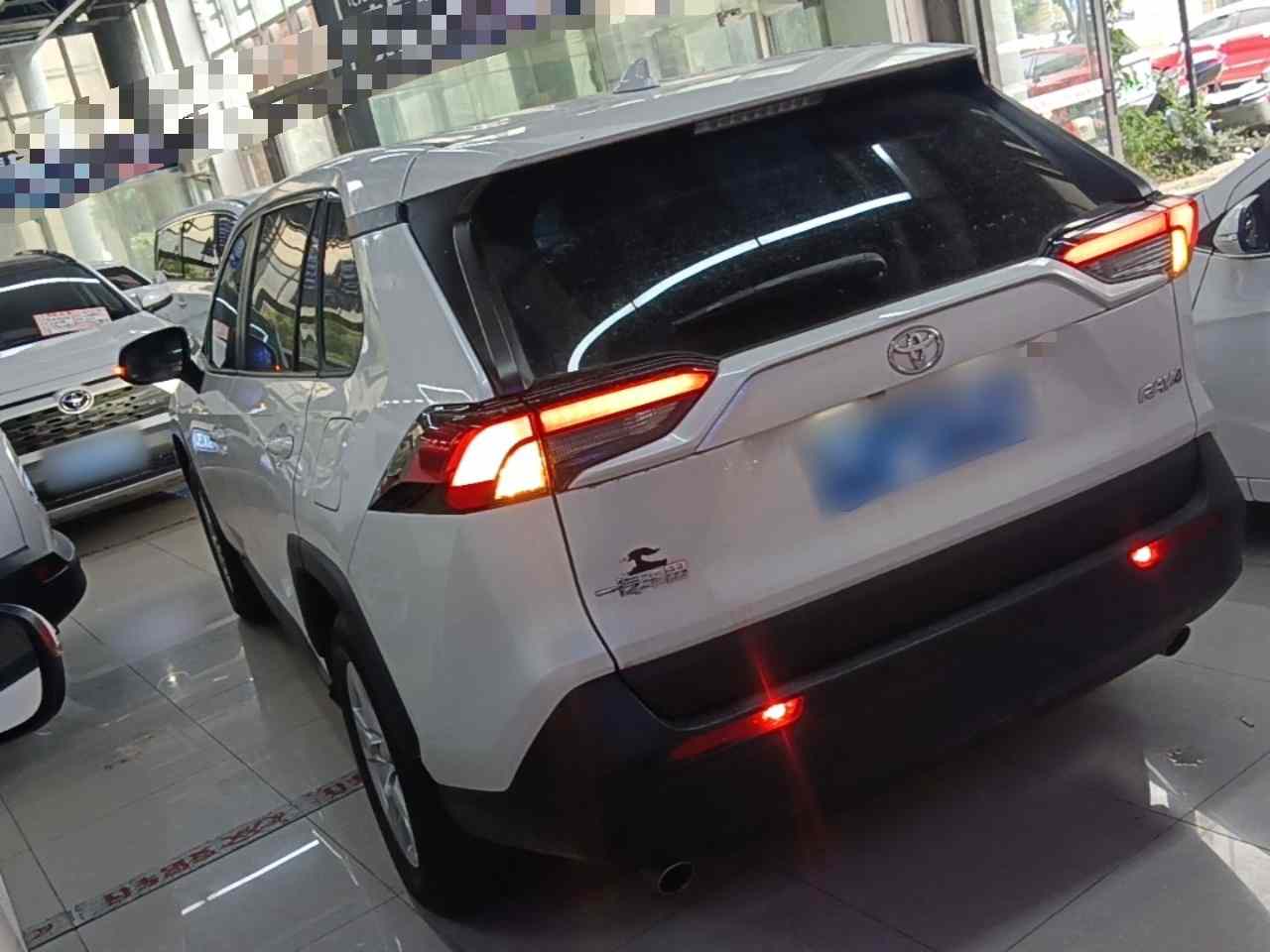 丰田 RAV4荣放 2024款 2.0L CVT两驱都市版(3)