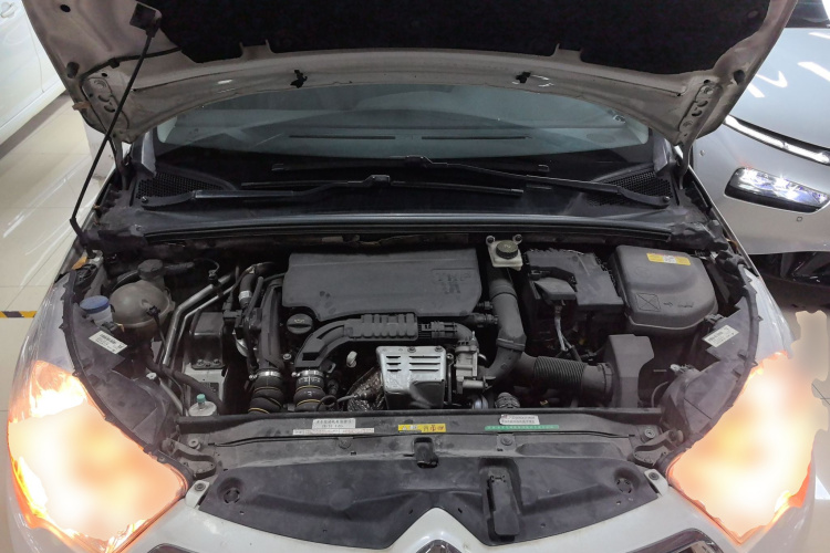 雪铁龙C4L 2015款 1.2T 自动豪华版局部细节24