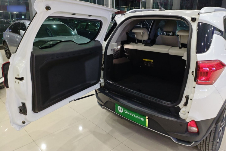 比亚迪 元Pro 2021款 401KM 尊贵型局部细节23