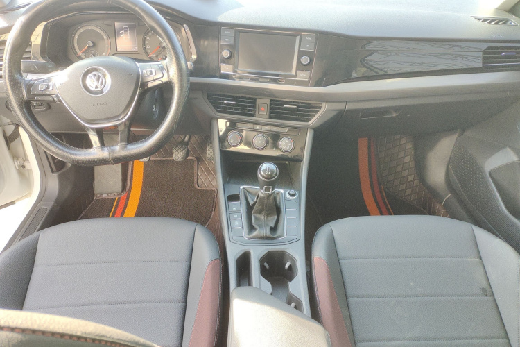 大众 宝来 2020款 1.5L 手动舒适型中控内饰12