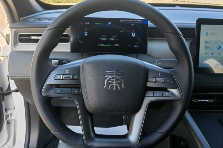 比亚迪 秦PLUS 2025款 EV 智驾版 510KM进取型中控内饰7006