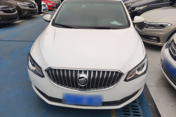 别克 英朗 2016款 15N 自动豪华型车身外观2