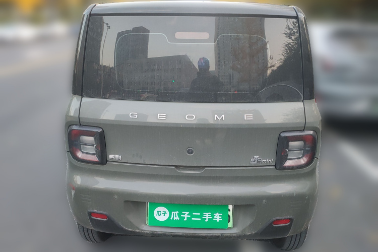 吉利银河 2023款 熊猫mini 新春版宝藏熊车身外观6004