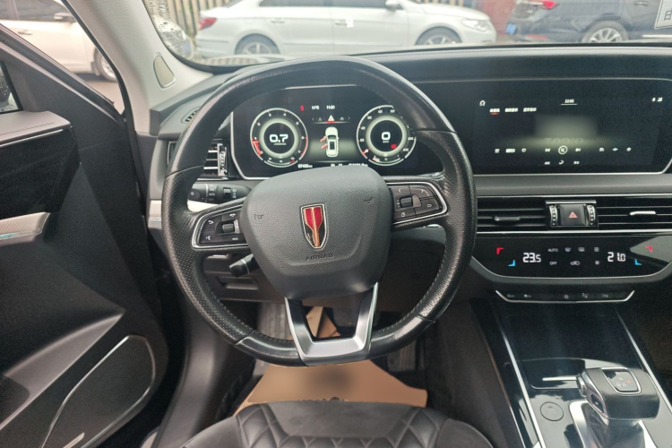 红旗HS5 2019款 2.0T 智联旗享四驱版中控内饰13