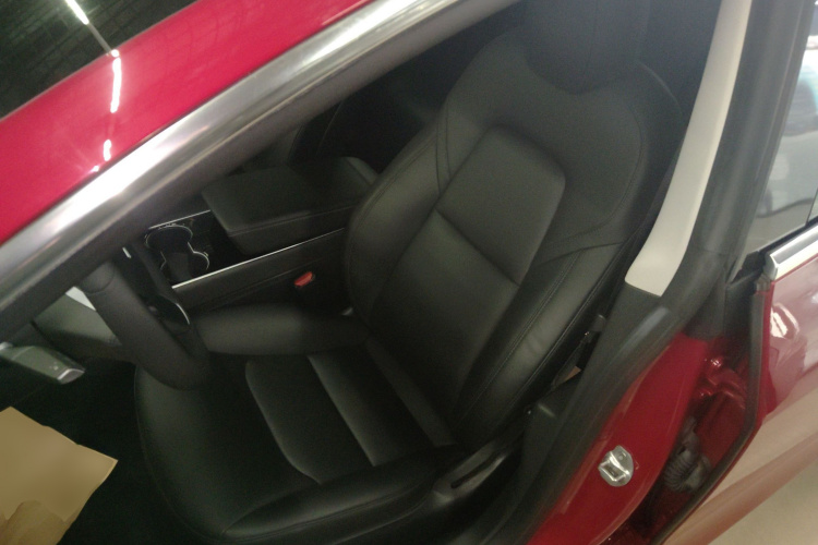 特斯拉 Model 3 2020款 标准续航后驱升级版局部细节19