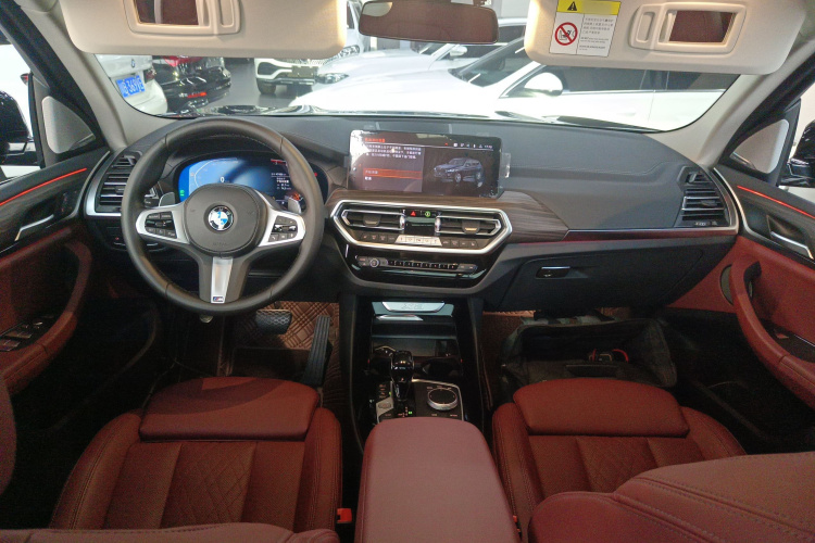 宝马X3 2022款 改款 xDrive30i 领先型 M曜夜套装中控内饰7002
