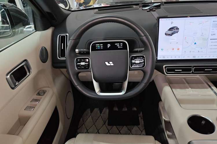 理想汽车 理想L9 2024款 Ultra局部细节13
