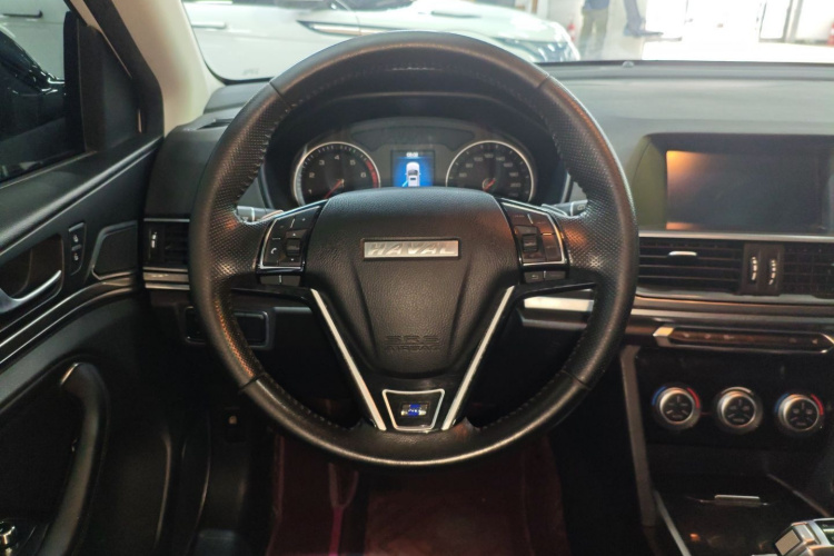 哈弗H6 2018款 运动版 1.5T 自动两驱精英型 国V中控内饰13