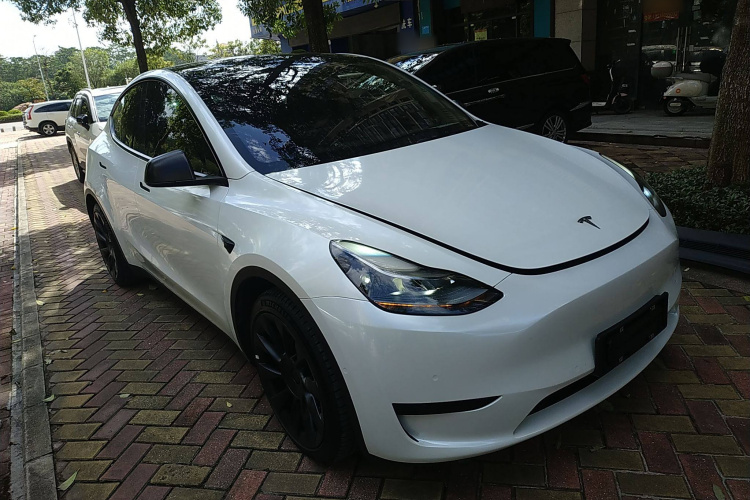 特斯拉 Model Y 2022款 改款 后轮驱动版车身外观6002