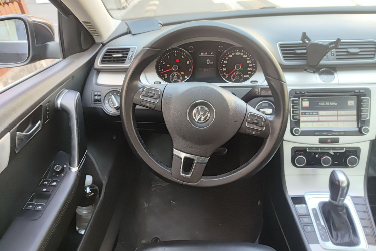 大众 迈腾 2013款 1.8TSI 领先型局部细节13