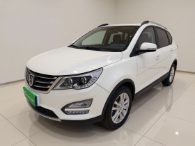 宝骏560 2016款 1.5T 手动舒适型