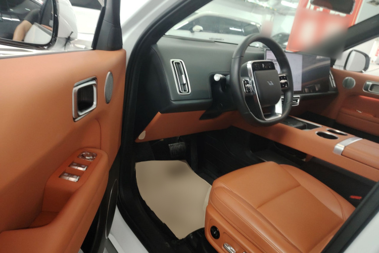 理想汽车 理想L6 2024款 Pro中控内饰7003