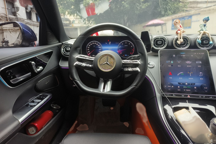 奔驰C级 2022款 改款 C 260 L 运动版局部细节13