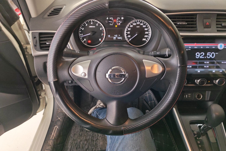 日产 轩逸 2021款 经典 1.6XE CVT舒适版局部细节13