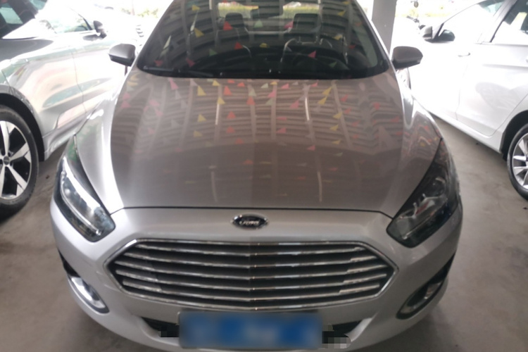 福特 福睿斯 2017款 幸福版 1.5L 自动时尚型车身外观2