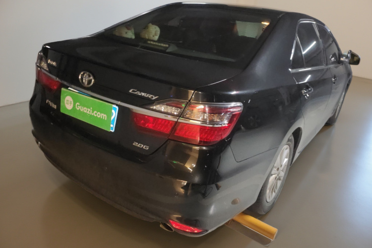 丰田 凯美瑞 2016款 2.0G 十周年纪念领先版车身外观7