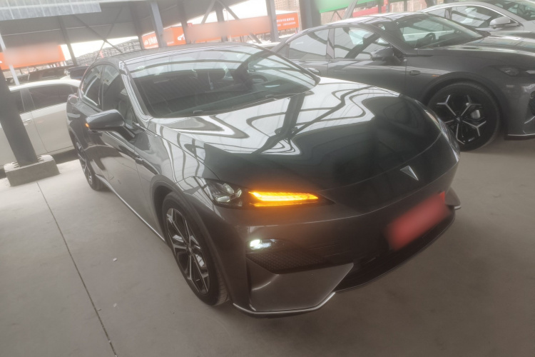 深蓝汽车 深蓝SL03 2023款 200Max增程版车身外观3