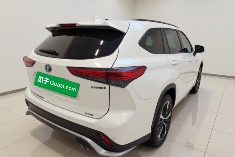 丰田 皇冠陆放 2021款 2.5L HEV四驱尊贵版车身外观7