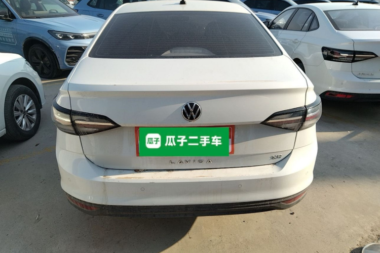 大众 朗逸 2023款 新锐 1.5L 自动新逸版车身外观6