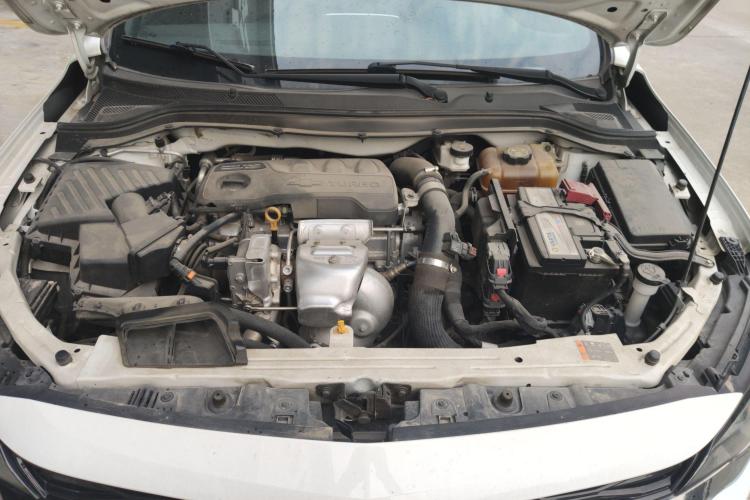 雪佛兰 科鲁泽 2020款 轻混 RS 330T 自动畅快版局部细节24