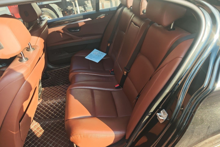 宝马5系 2014款 525Li 领先型中控内饰7004