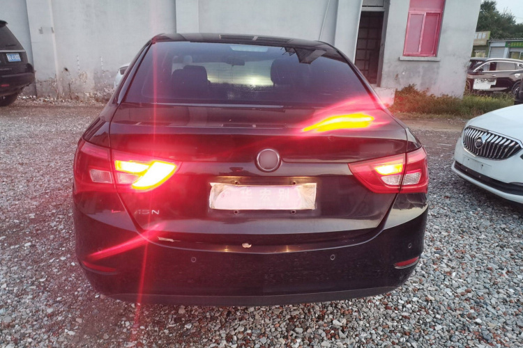 别克 英朗 2015款 15N 自动豪华型车身外观6004