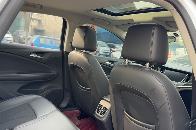 别克 威朗 2020款 20T CVT领先型局部细节9002