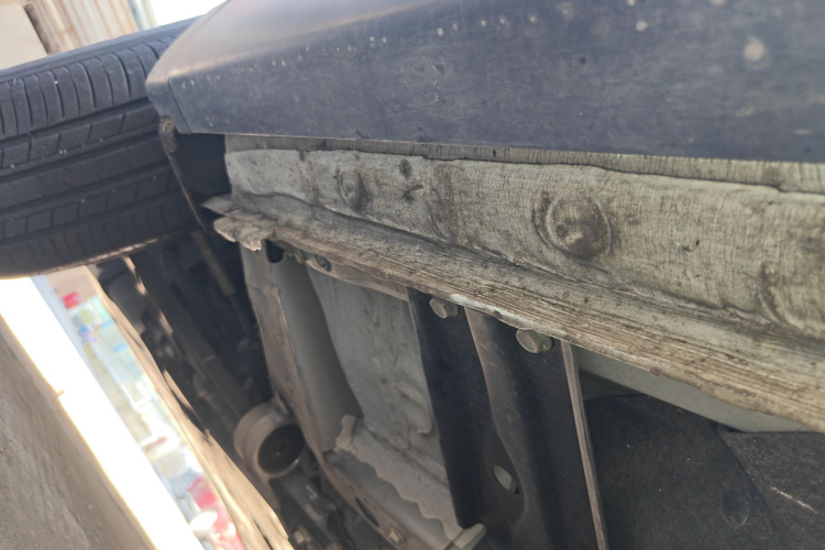 本田CR-V 2024款 240TURBO 两驱锋尚版 5座局部细节9004