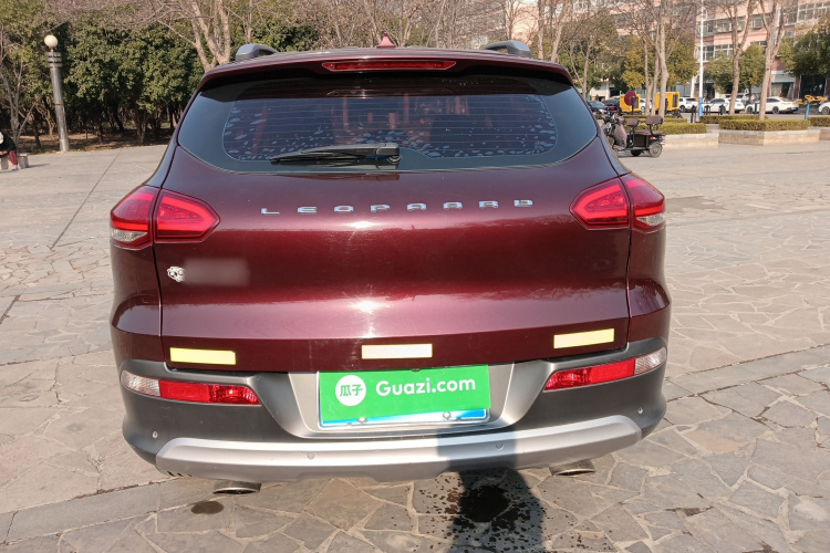 猎豹汽车 猎豹CS10 2017款 1.5T CVT尊贵型车身外观6