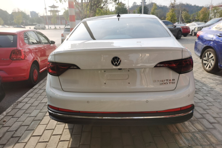 大众 速腾 2025款 改款 300TSI DSG超越版车身外观6