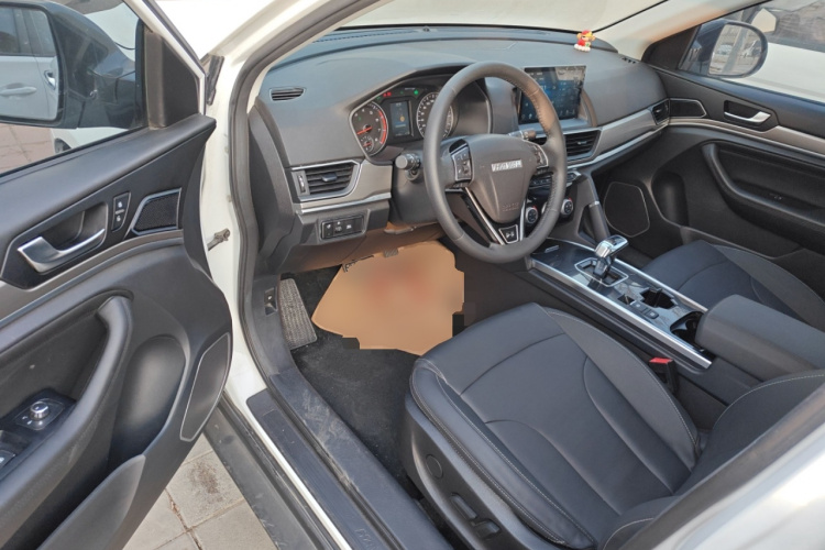 哈弗H6 2021款 运动版 1.5T 自动精英智联型 六边形格栅中控内饰20