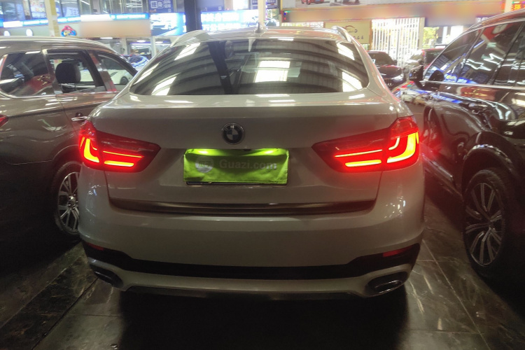 宝马X6 2017款 xDrive35i 领先型车身外观6