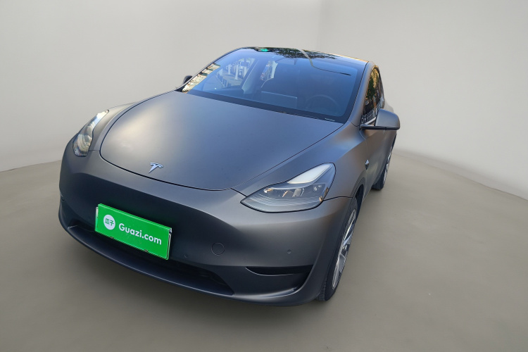 特斯拉 Model Y 2022款 改款 后轮驱动版车身外观1