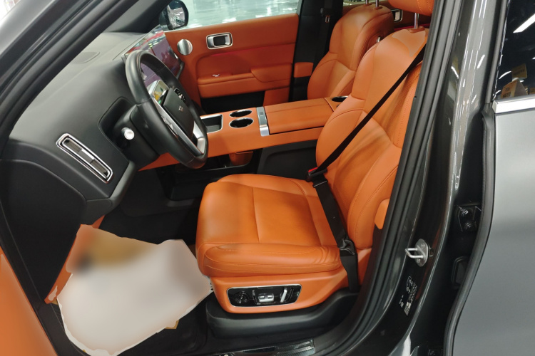 理想汽车 理想L8 2023款 Pro中控内饰19