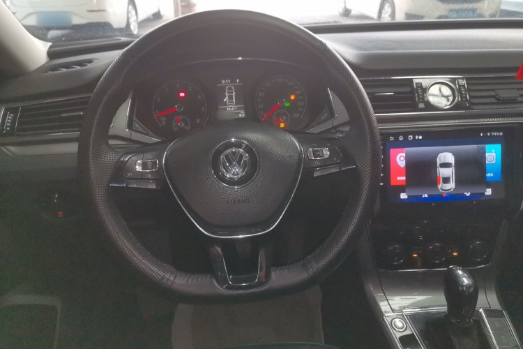 大众 帕萨特 2017款 330TSI DSG尊荣版局部细节13