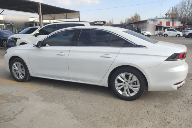 标致508 2022款 508L 360THP PureTech 先锋版车身外观4