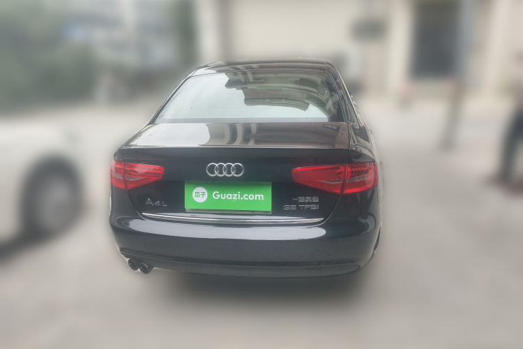 奥迪A4L 2013款 35 TFSI 自动舒适型车身外观6004