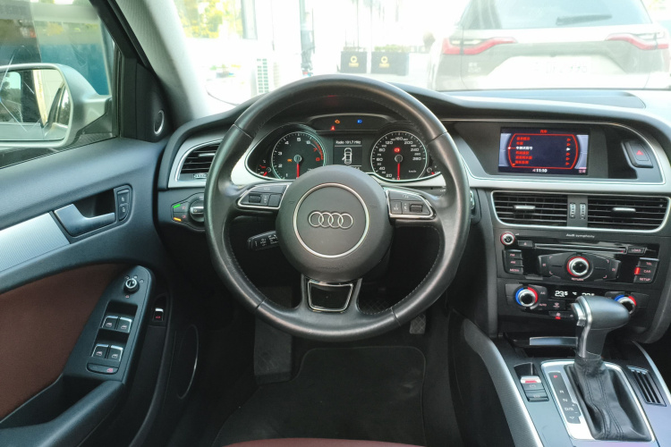 奥迪A4L 2016款 45 TFSI quattro个性运动型局部细节13