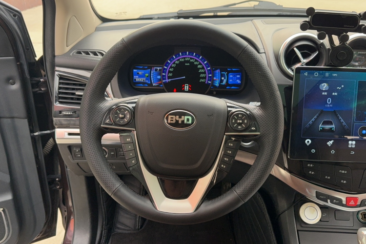 比亚迪S7 2016款 2.0T 自动尊贵型局部细节13