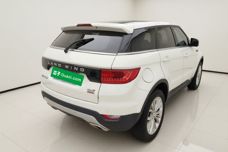 陆风X7 2015款 2.0T 全景尊贵版车身外观7