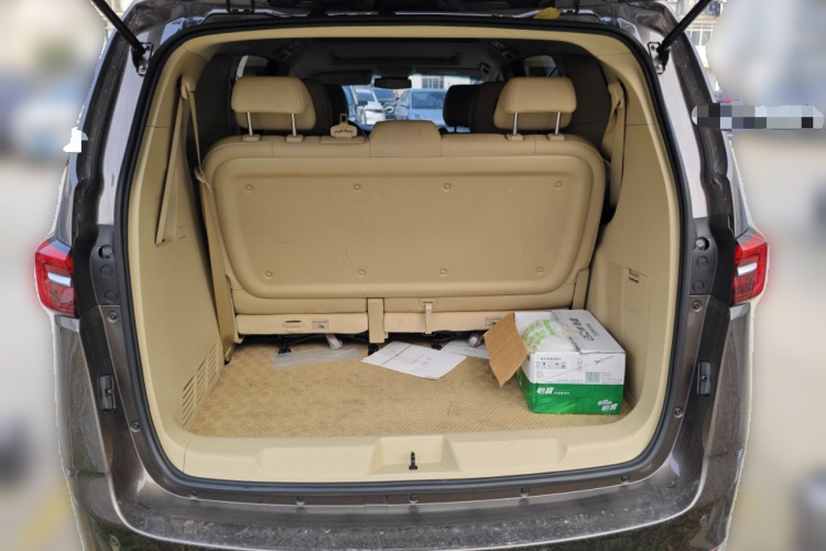 别克GL8 2023款 改款 陆上公务舱 豪华型局部细节23