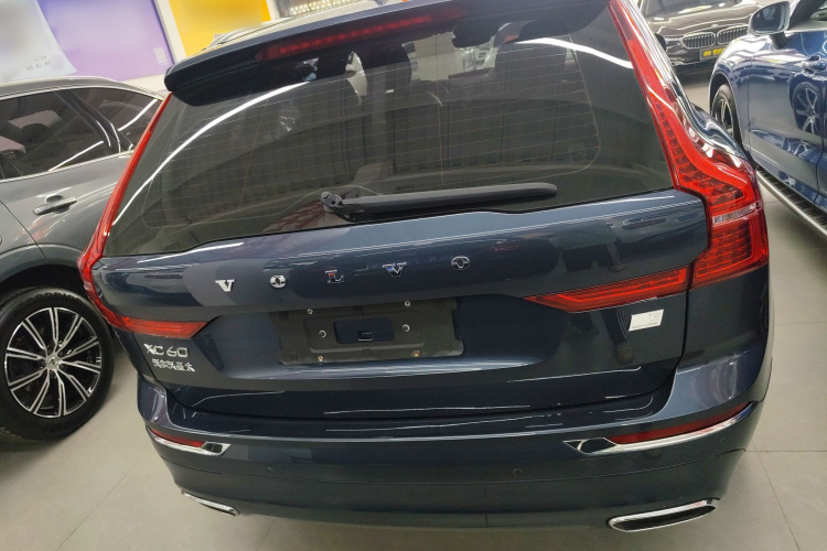 沃尔沃XC60新能源 2021款 T8 E驱混动 智雅豪华版车身外观6004