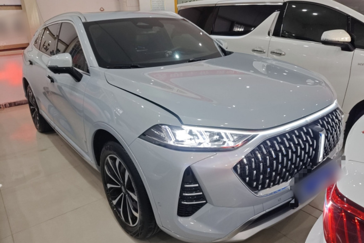 魏牌 摩卡 2021款 2.0T 两驱特醇版车身外观3