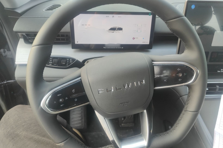 奇瑞 风云T8 2025款 1.5T 130km 豪华版7座中控内饰13