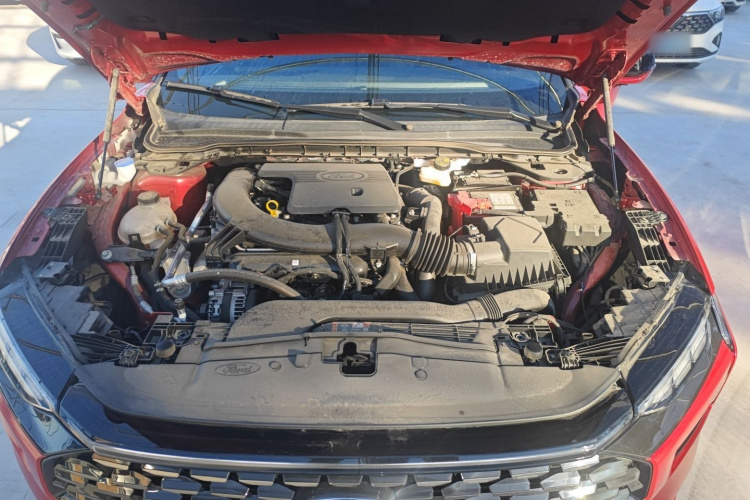 福特 蒙迪欧 2025款 2.0T EcoBoost 至尊型机舱底盘24