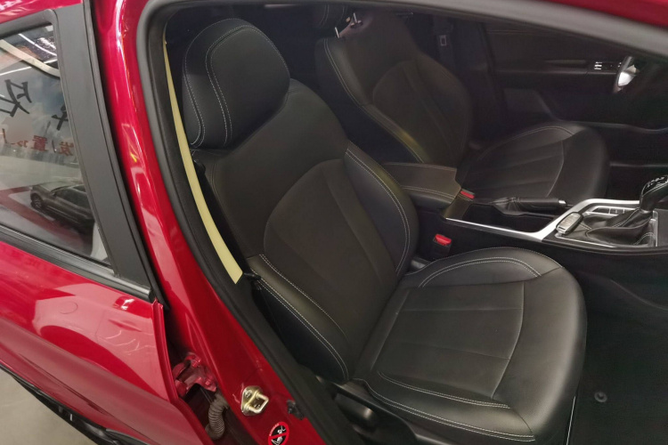 吉利汽车 远景X3 2019款 升级版 1.5L CVT尊贵型局部细节41