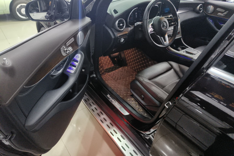 奔驰GLC 2020款 GLC 300 L 4MATIC 豪华型中控内饰20